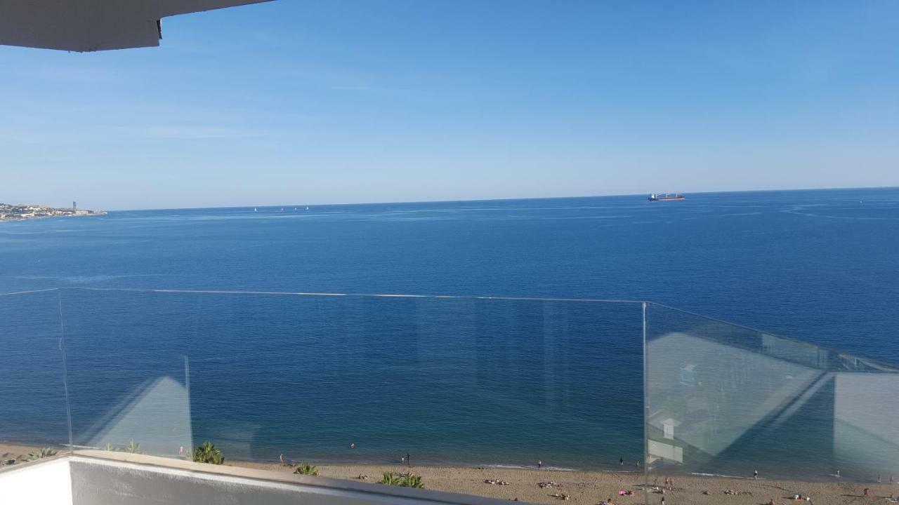 Seafront La Malagueta I Apartment Malaga Bagian luar foto