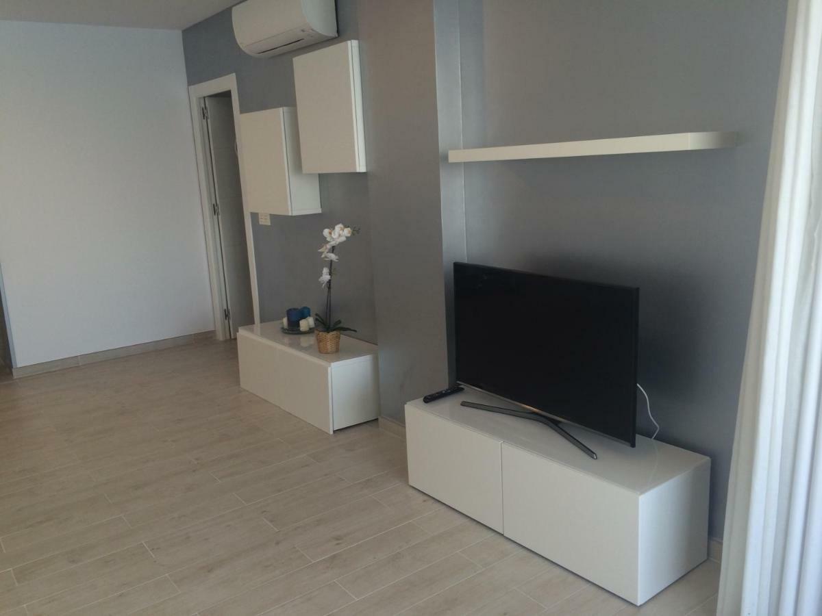 Seafront La Malagueta I Apartment Malaga Bagian luar foto