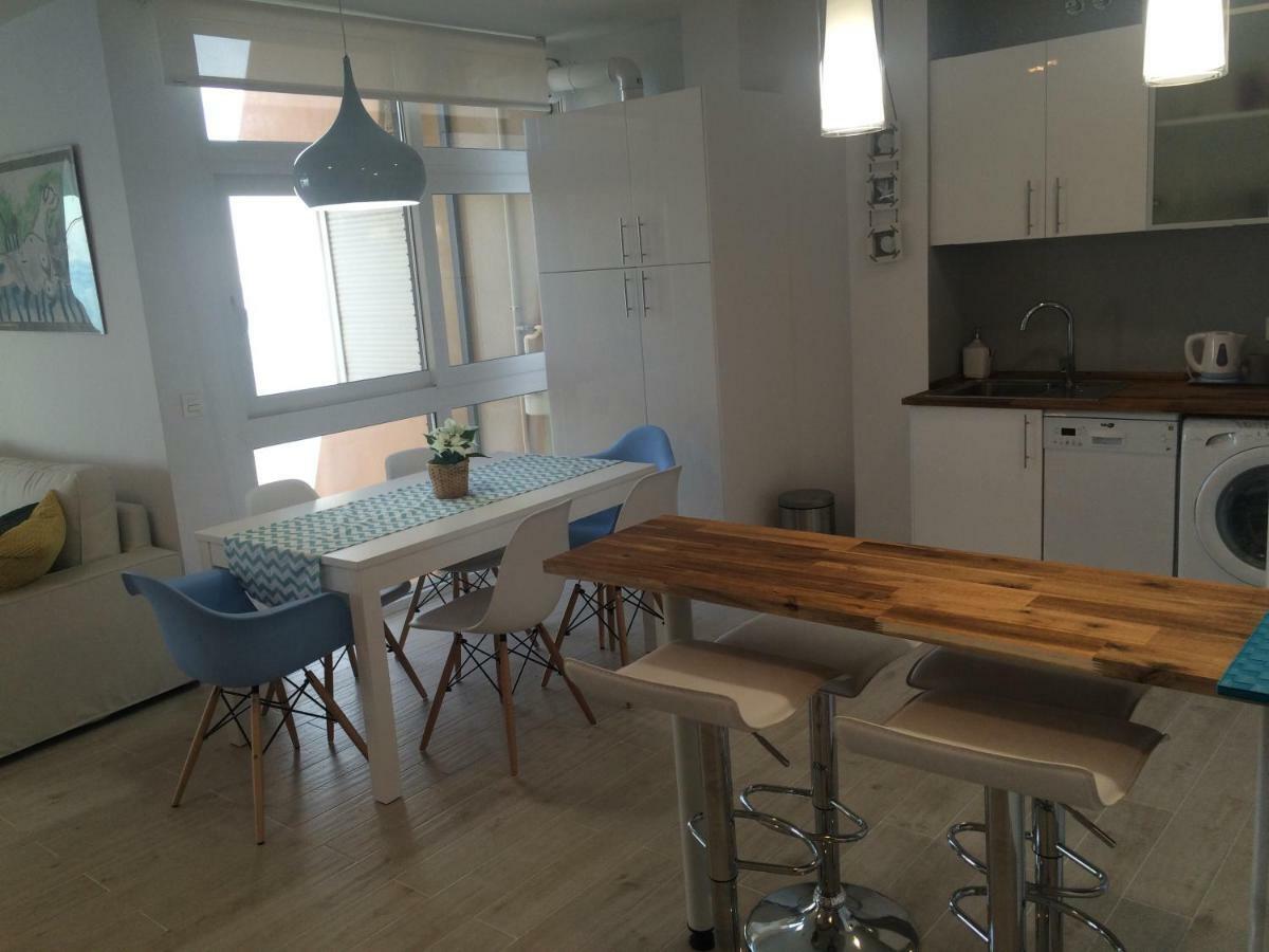 Seafront La Malagueta I Apartment Malaga Bagian luar foto