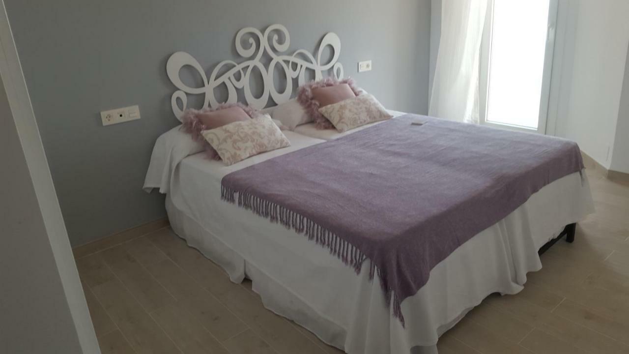 Seafront La Malagueta I Apartment Malaga Bagian luar foto