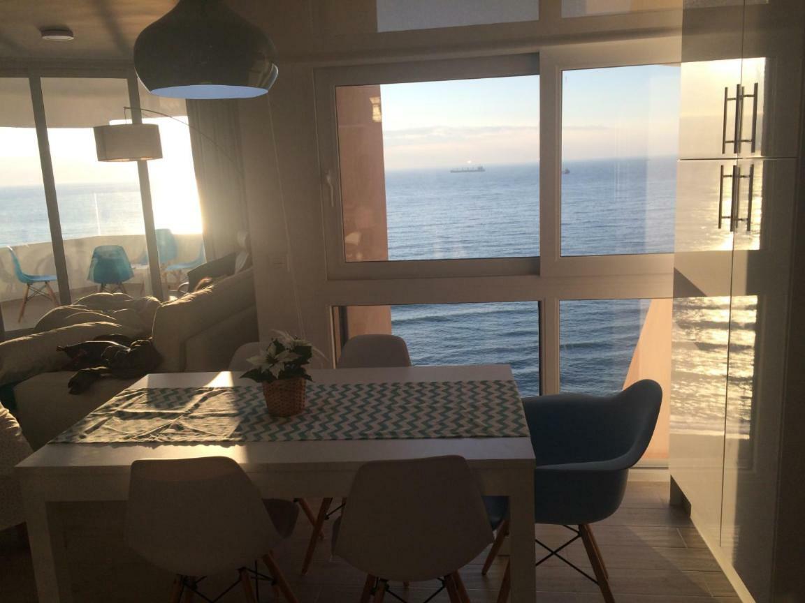 Seafront La Malagueta I Apartment Malaga Bagian luar foto